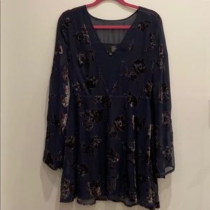 JOA dress with burn-out velvet L